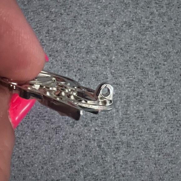 Fashion Pendants: Thinker-bell inside a two tone heart - Picture 6 of 6